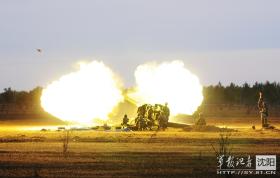 预测彩票开奖号码是非法行为，彩票的开奖结果是完全随机的，没有任何模式或规律可循，任何试图预测或保证中奖的行为都是不可靠的，并且可能涉及诈骗或其他非法活动。，此外，彩票只是一种娱乐方式，而不是一种可靠的赚钱手段。我们应该理性看待彩票，不要过度投入，更不要将其视为改变命运的方式。相反，我们应该通过努力工作、学习和投资等方式来创造自己的财富和幸福。-图2